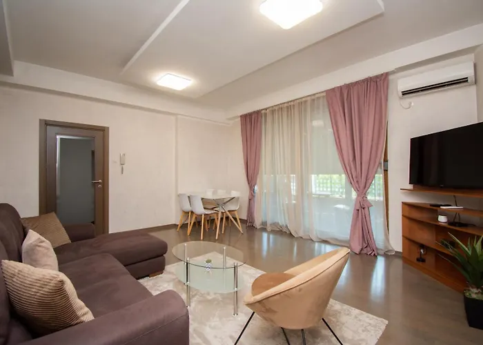 Maxim Compass * פודגוריצה