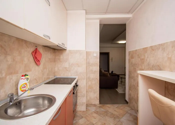 Maxim Compass דירה