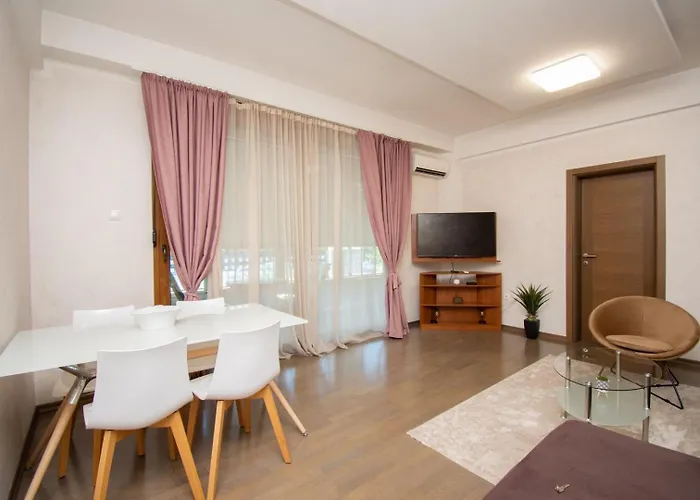 Apartamento Maxim Compass Podgorica